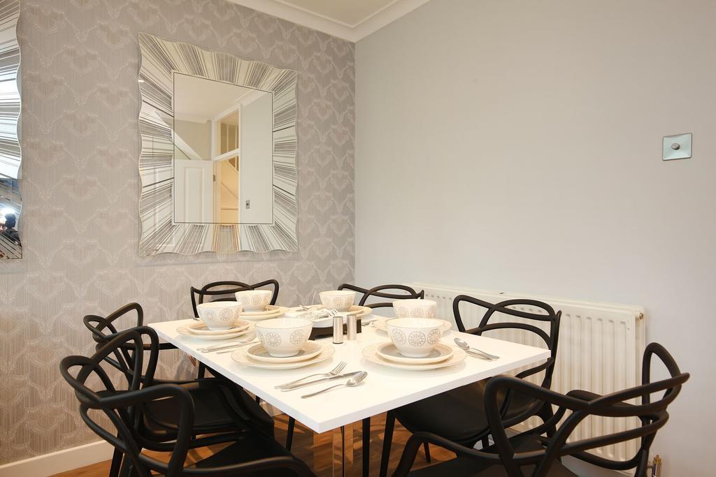 Sach'S 2 Bedrooms Apartment - No Lift Londyn Zewnętrze zdjęcie
